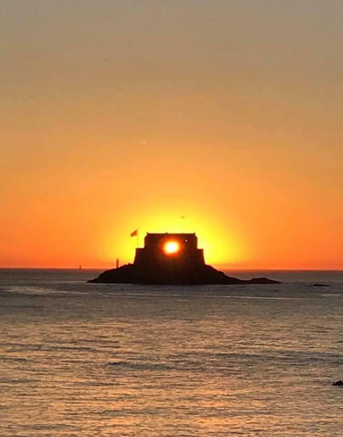 Studio Bord De Plage Des Bas Sablons Saint Malo Ngoại thất bức ảnh